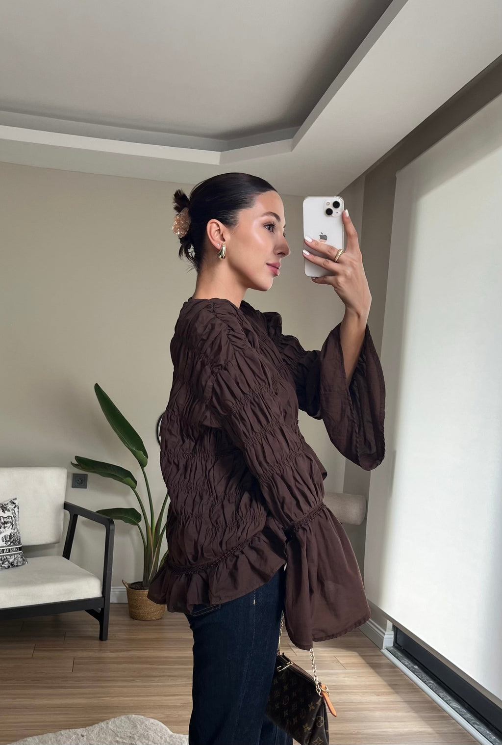 Ruffle Detail Pleated Shirt