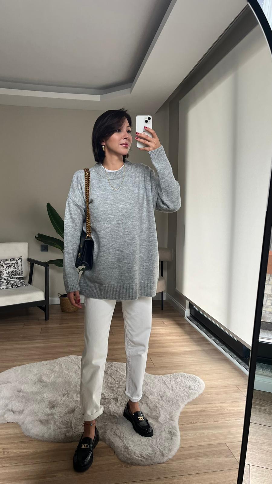Crew Neck Oversized Gray Sweater