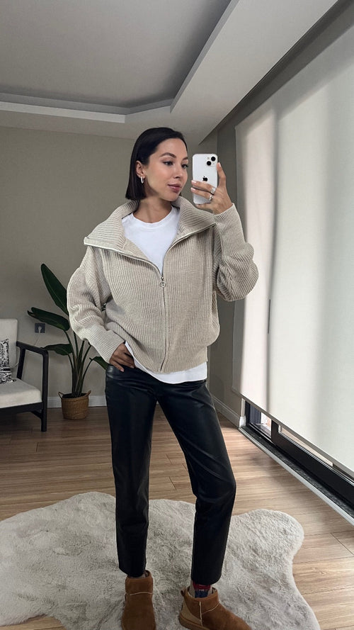 Beige Cardigan with Zipper